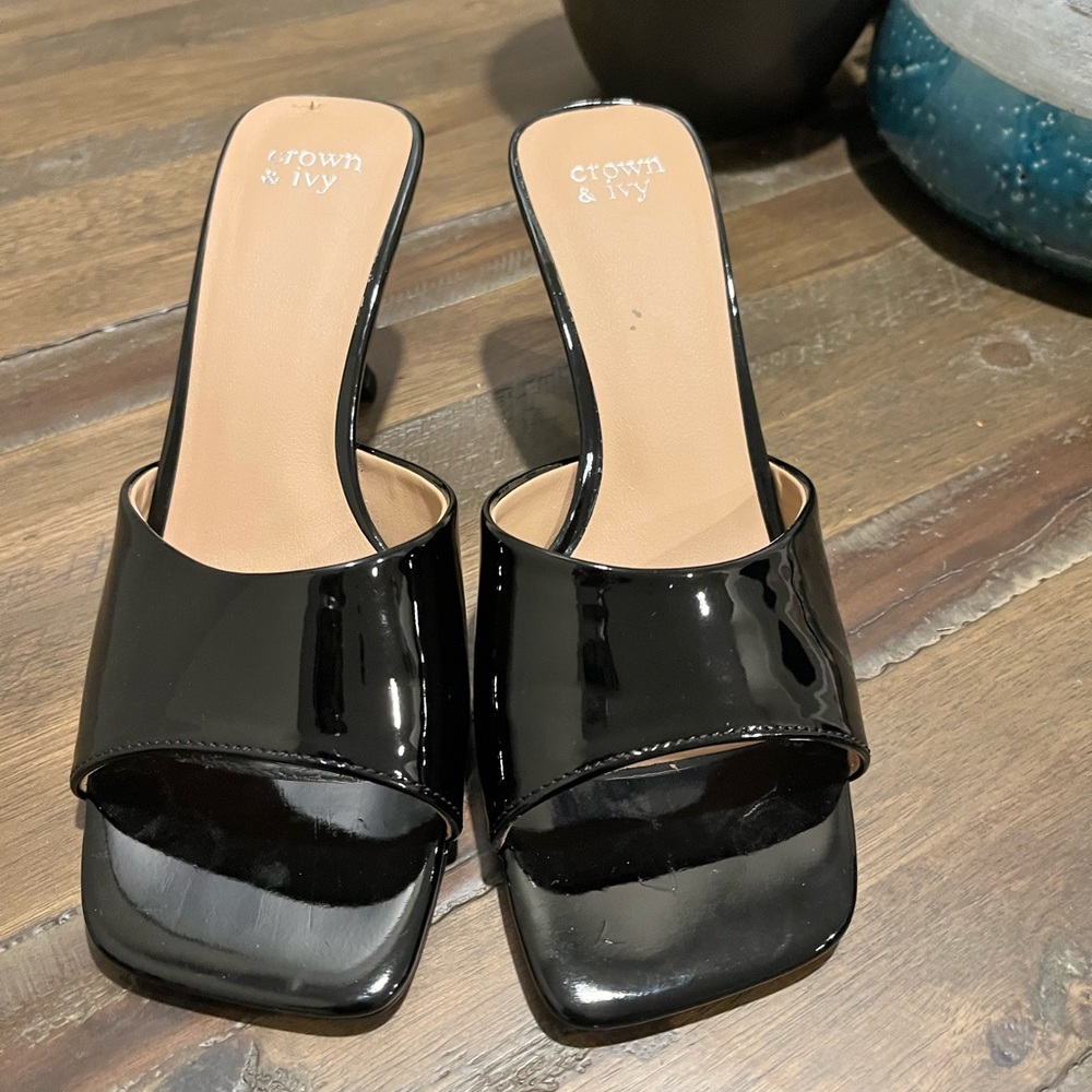 Worn once Crown and Ivy shoes! Brand new!